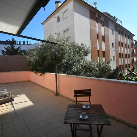Apartment Equipped With Sea Views *